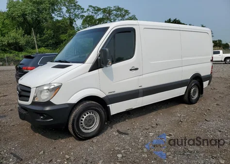 2015 Mercedes-Benz Sprinter 2500 z USA, uszkodzony, nr VIN WD3PE7CC4F5971474